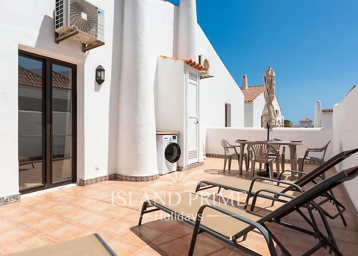 Huge Terrace Holiday In Heated Pool Complex With Teide Views Fc1209